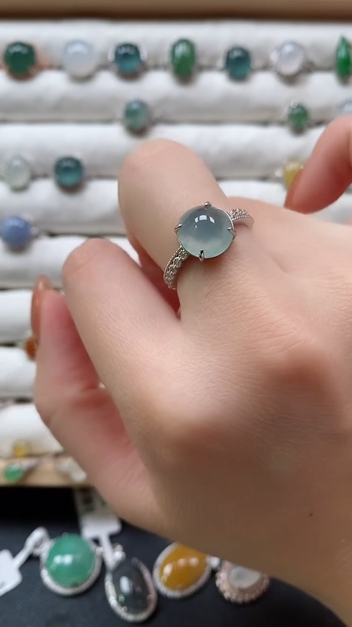 【闪购商品】翡翠戒指银S925镶嵌一物一证一礼盒