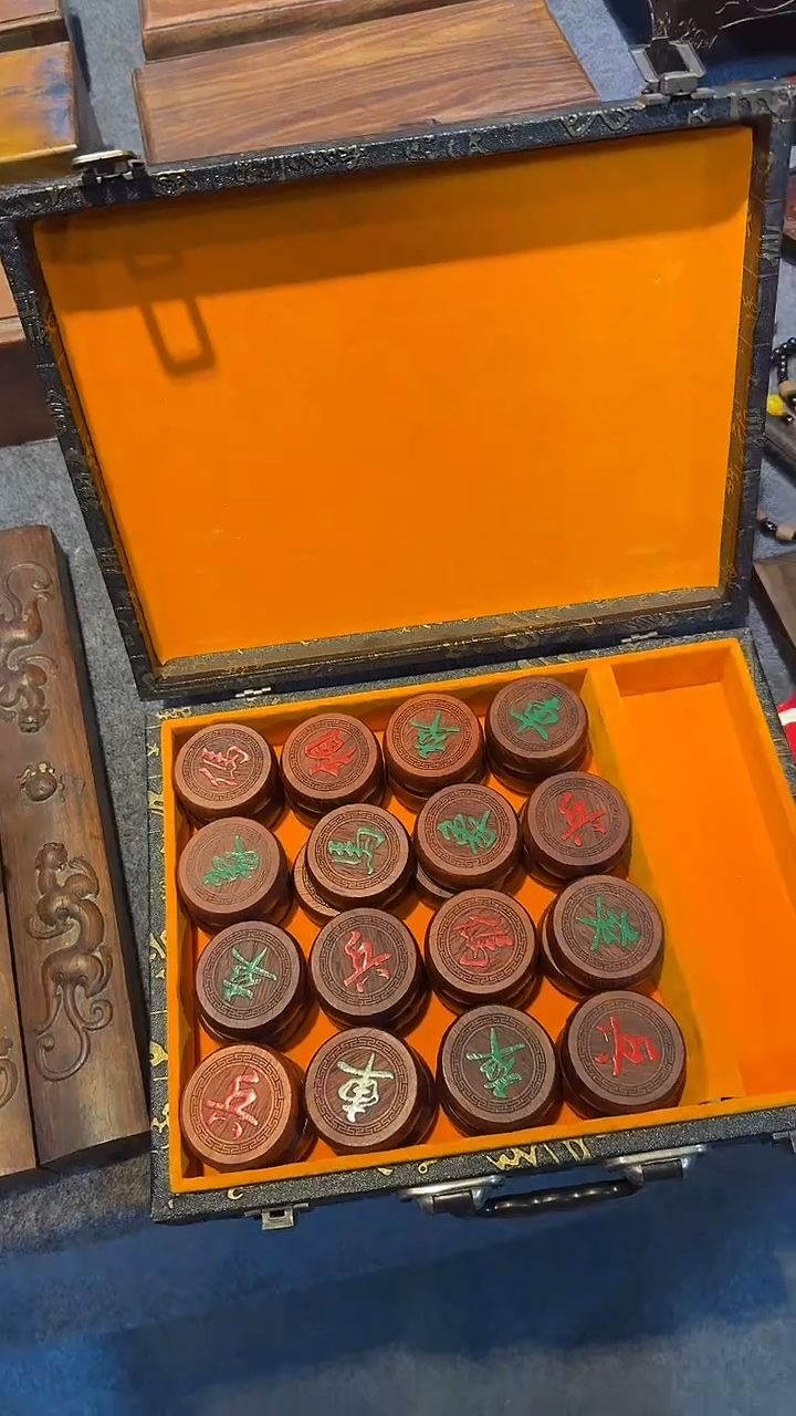 【闪购商品】梨木木雕福利象棋