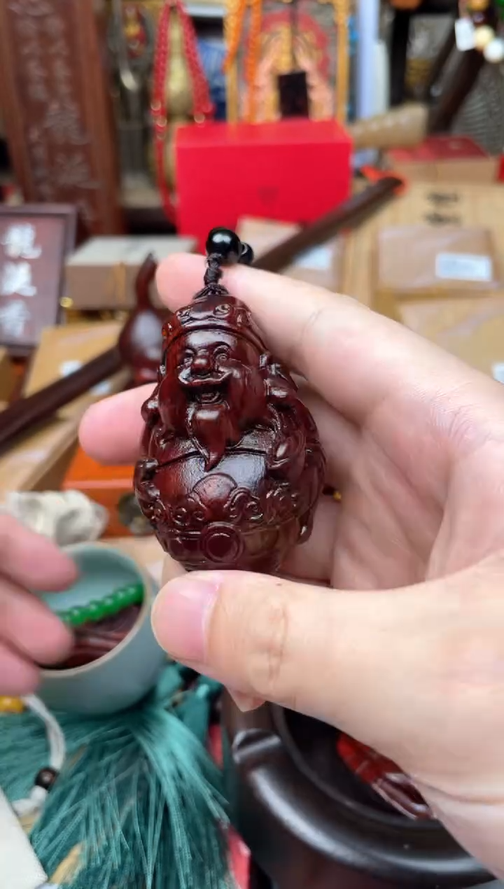 木---------------手财神