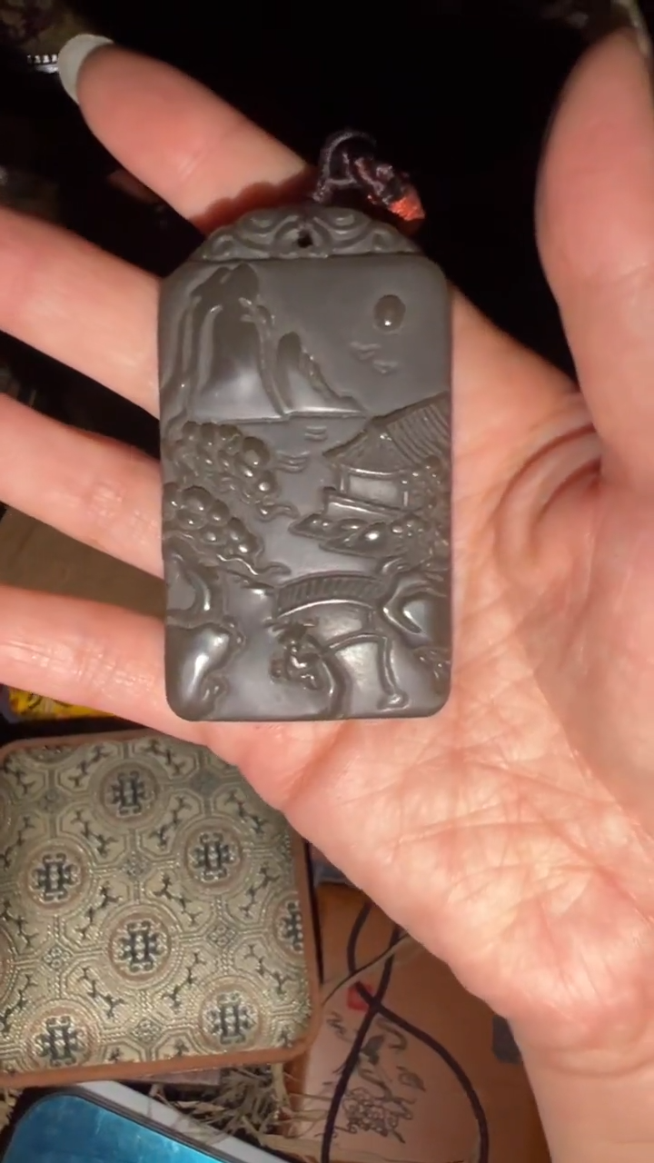 和田玉（糖玉）未镶嵌把件闪购高端商品链接山水