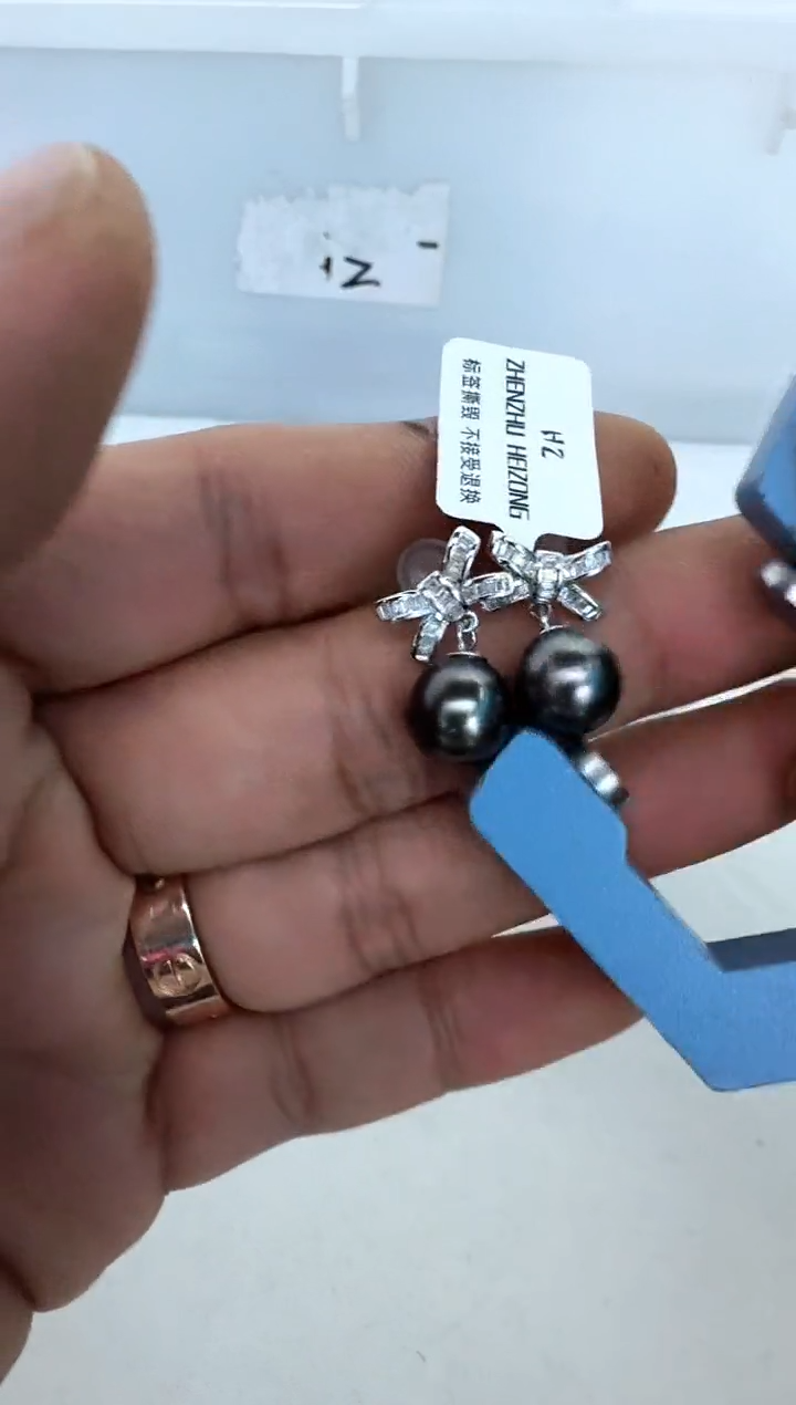 【闪购商品】海水珍珠耳饰银S925镶嵌耳钉