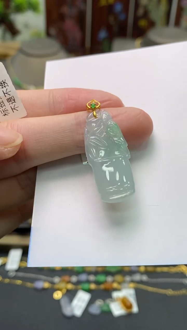 【闪购商品】翡翠颈饰18K金镶嵌净货13950