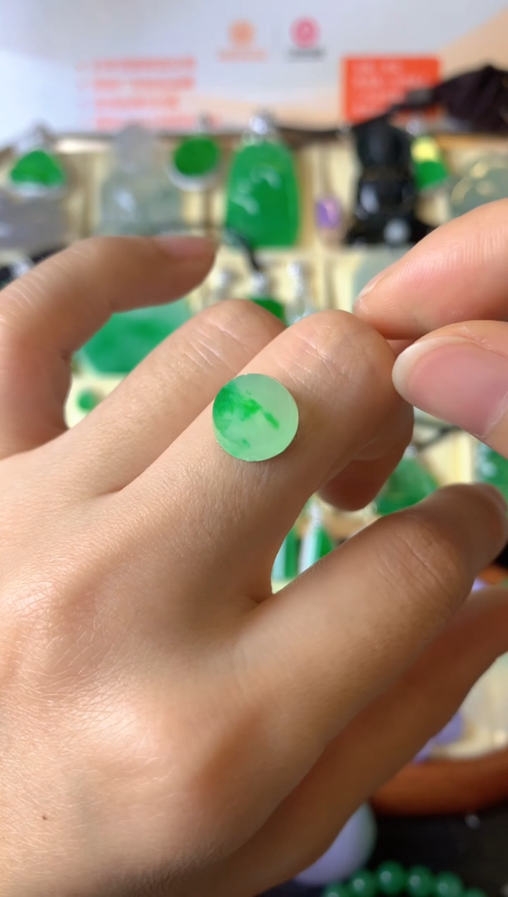 【闪购商品】定制翡翠未镶嵌1裸玉（客户意向镶嵌）