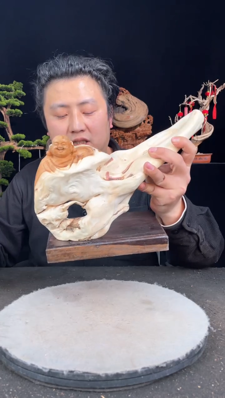 【闪购商品】柏木（崖柏）其他手工摆件,先抢先得!