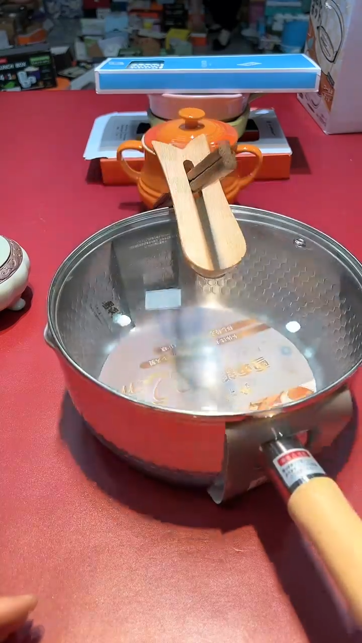 【闪购商品】瓷片锅碗瓢盆一件不剩