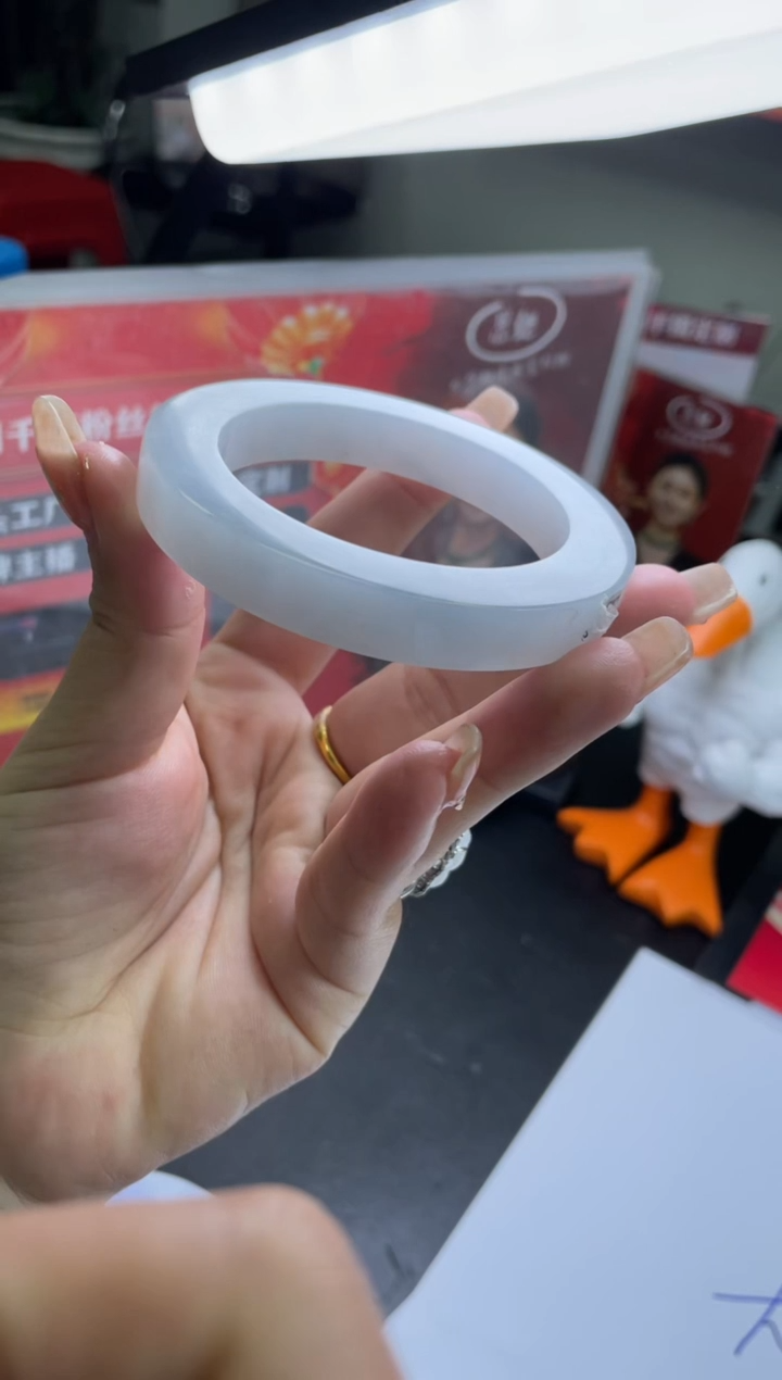 【闪购商品】定制翡翠手镯未镶嵌手镯DDQ/发一件