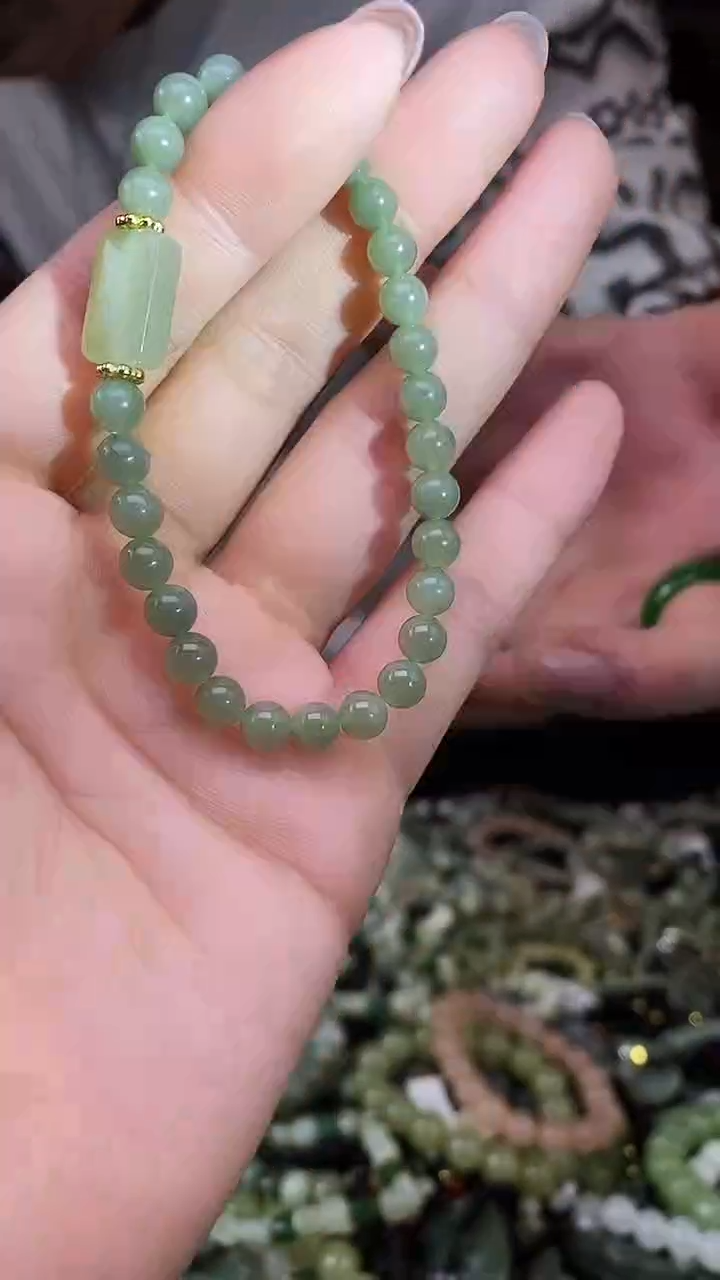 颈饰未镶嵌和田玉多样性发货，拍一发一