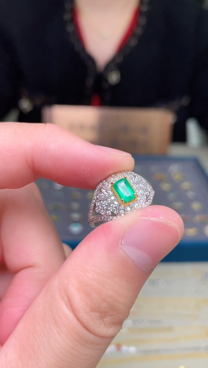 【闪购商品】祖母绿戒指银S925镶嵌戒指