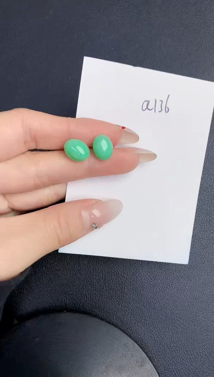 【闪购商品】翡翠颈饰18K金镶嵌000000000000