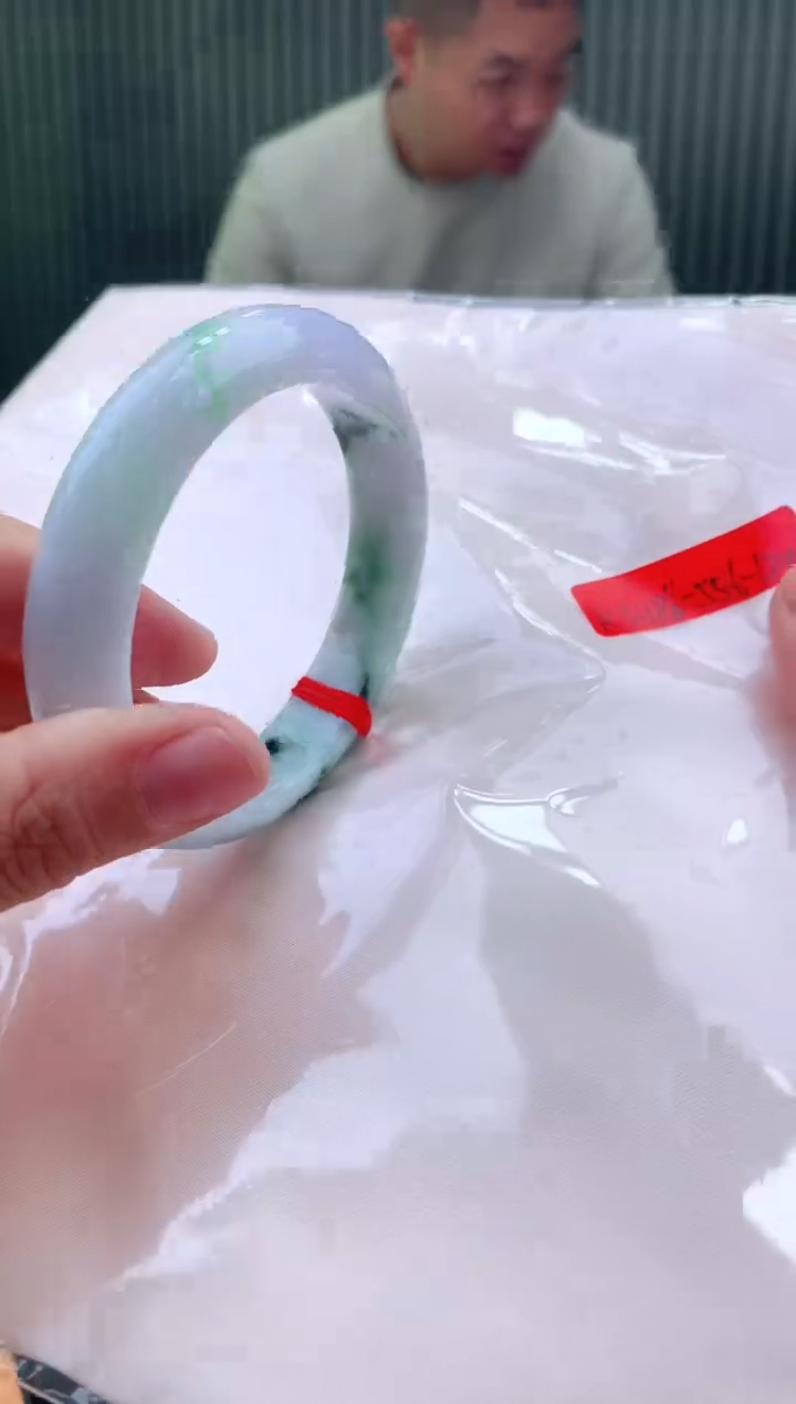 未镶嵌手镯翡翠55+