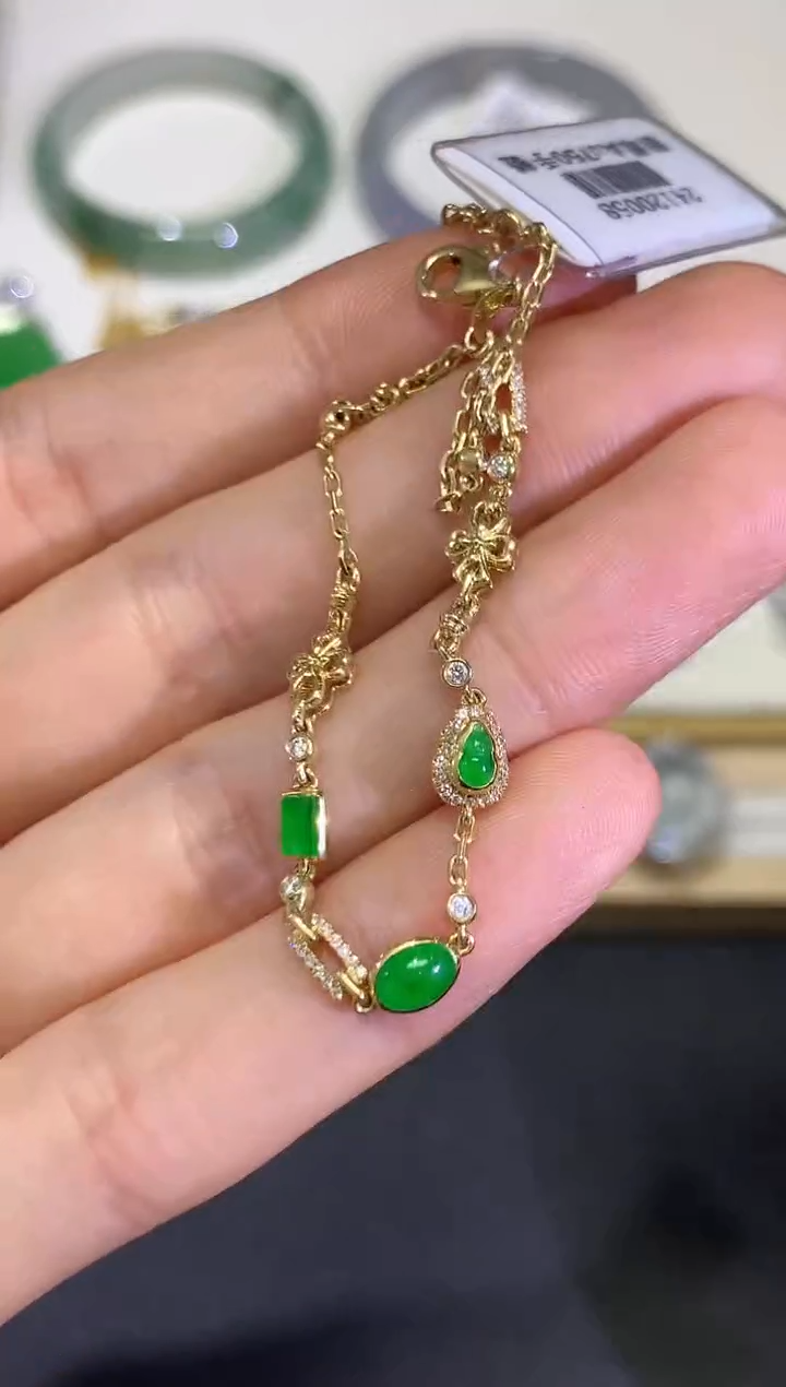 【闪购商品】翡翠颈饰18K金镶嵌团购132