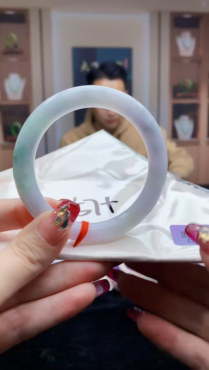 【闪购商品】翡翠手镯未镶嵌    H35-100