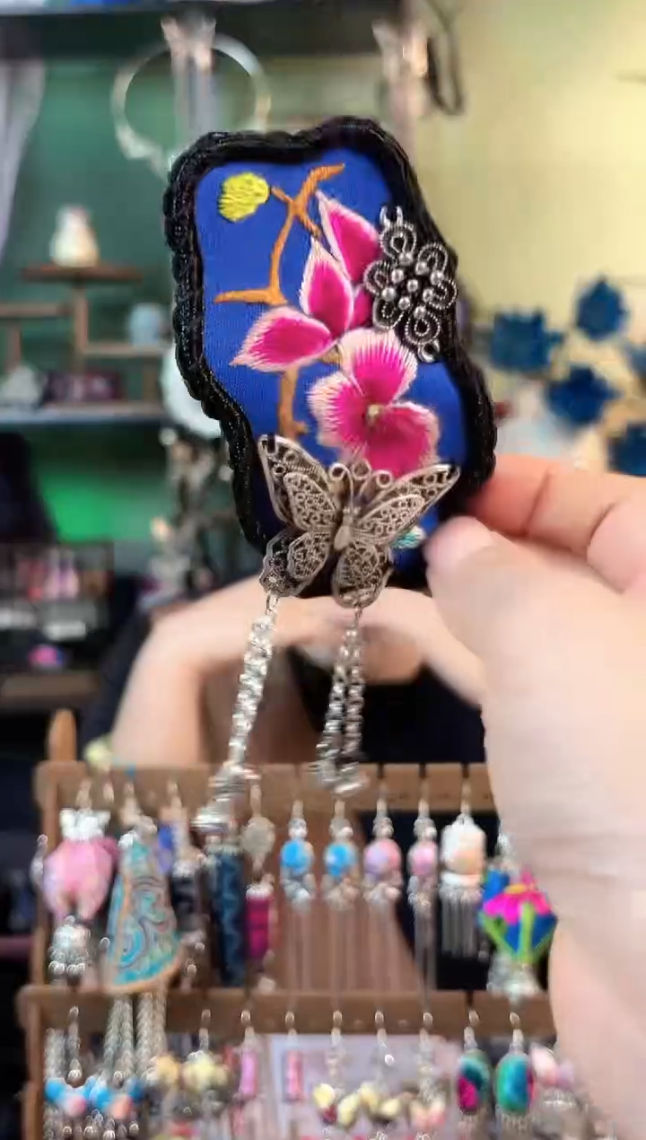 织绣彩云南阁非遗老绣595