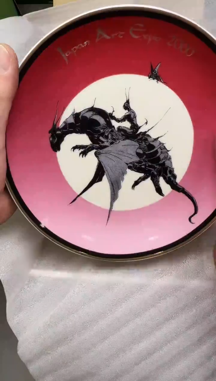 瓷片小****9106碰瓷社中古瓷器 拒绝假货 感谢您的支持~