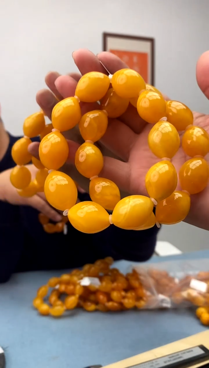 【闪购商品】蜜蜡珠宝奇石未镶嵌假一罚十，多样性发一件半年包退