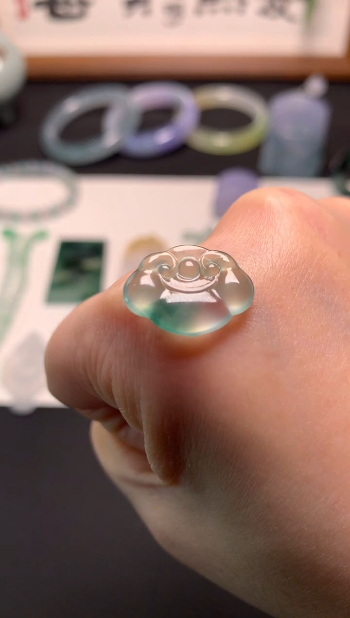 未镶嵌定制翡翠13*17.7*3.2