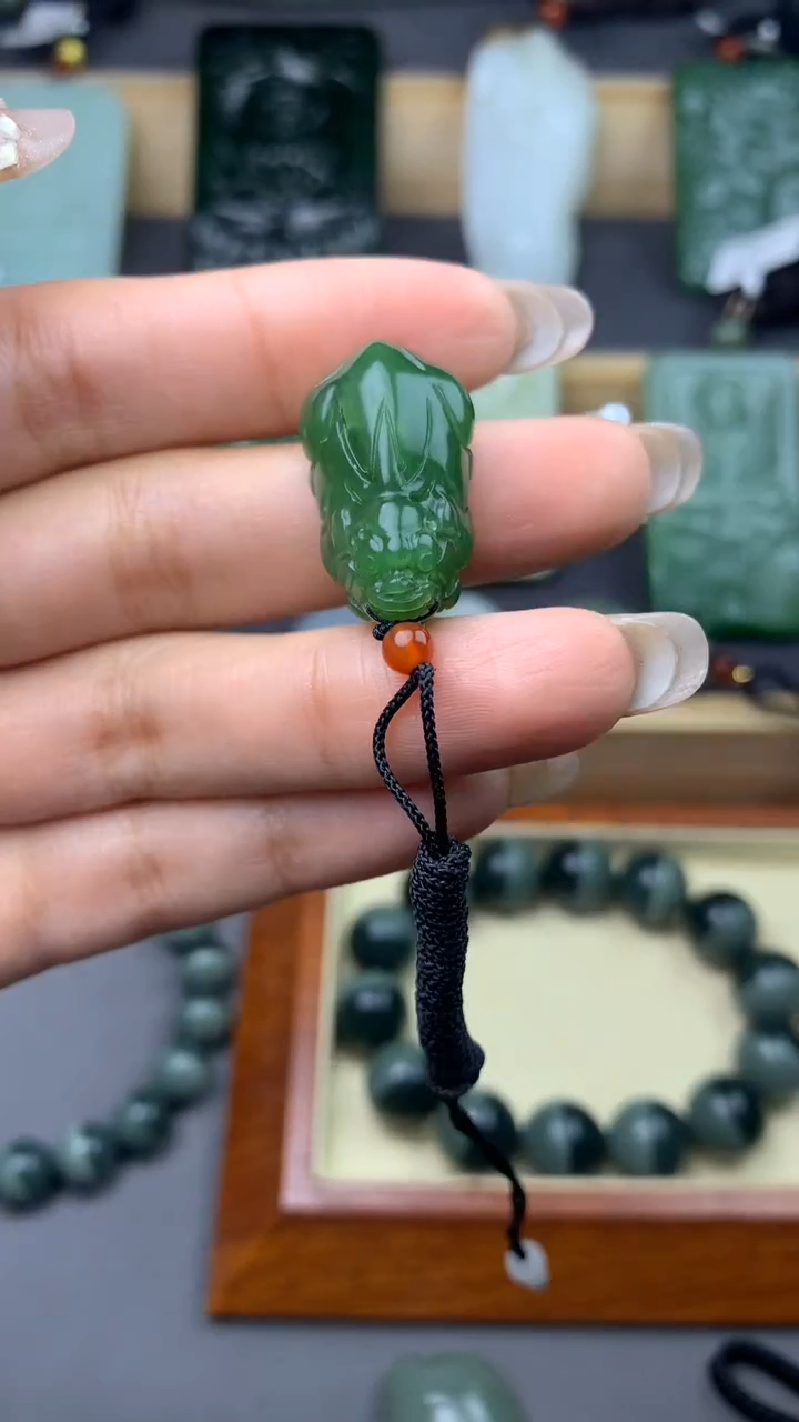 【闪购商品】和田玉吊坠(不含链)未镶嵌挂件拍一发一