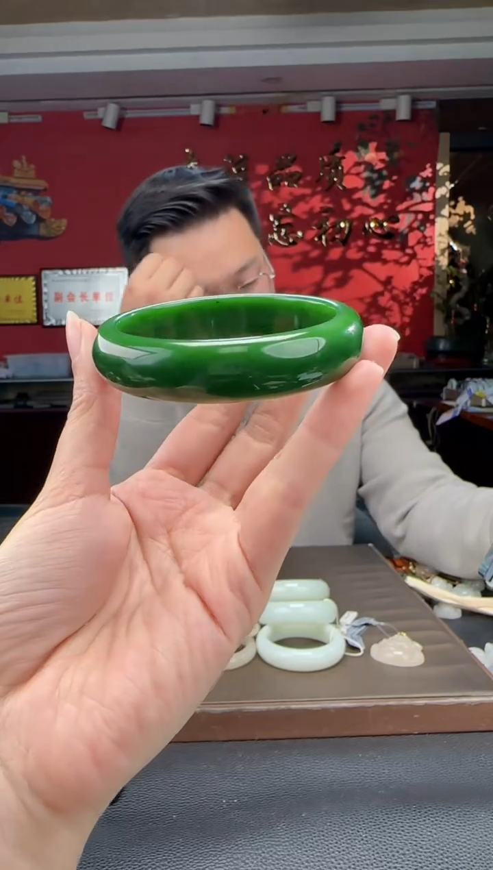 未镶嵌手镯和田玉碧玉宽版手镯60