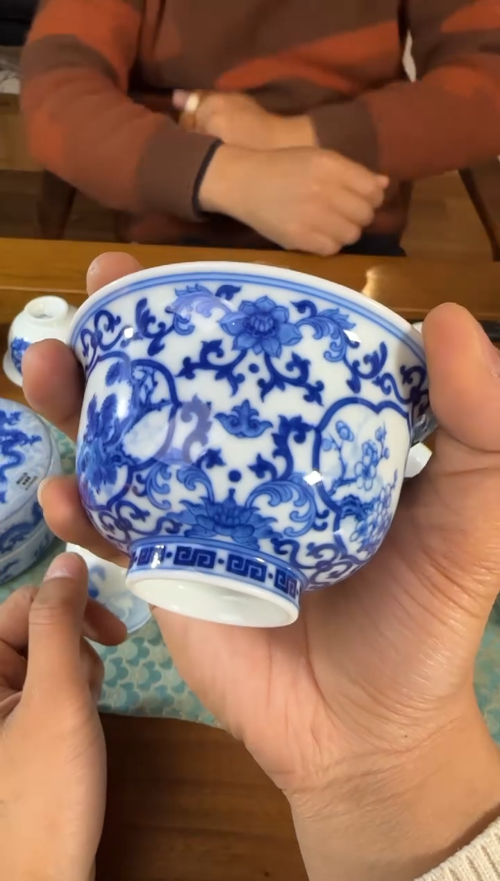 妙色 缠枝开窗松竹梅盖碗