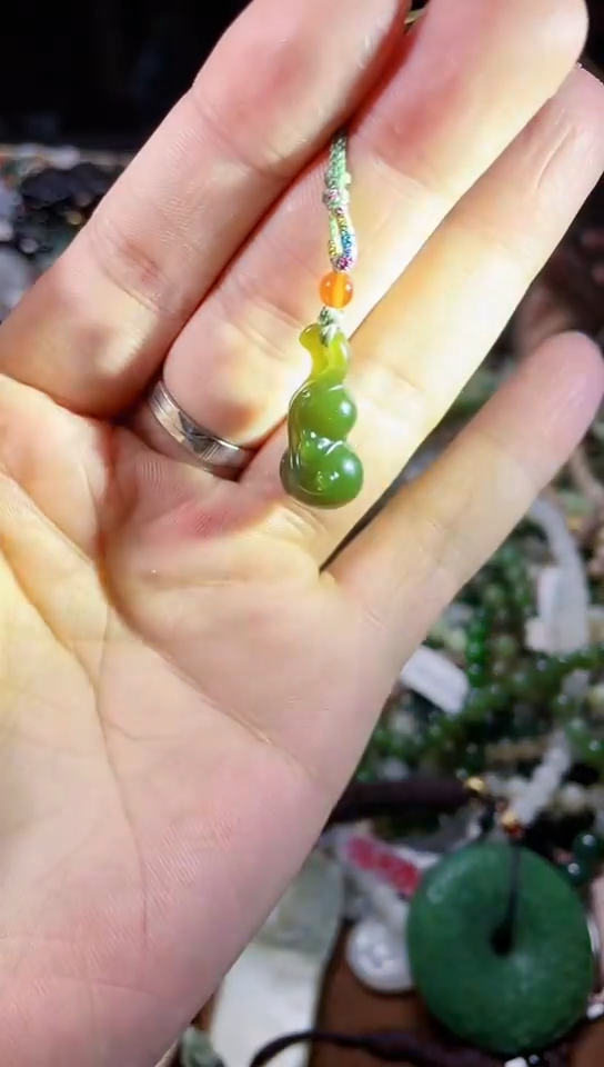 【闪购商品】和田玉颈饰未镶嵌拍一发一