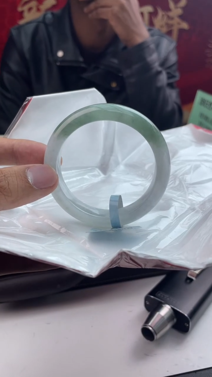 【闪购商品】翡翠手镯未镶嵌25翡翠手镯