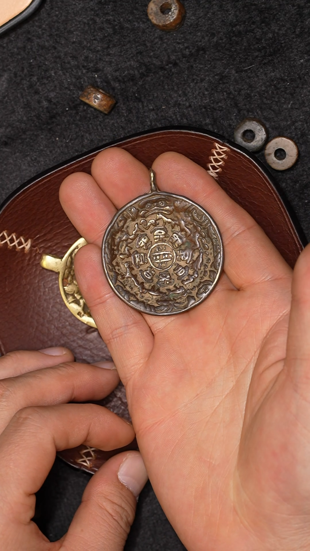 【闪购商品】冲赛康胡子哥，藏传九宫八卦牌130