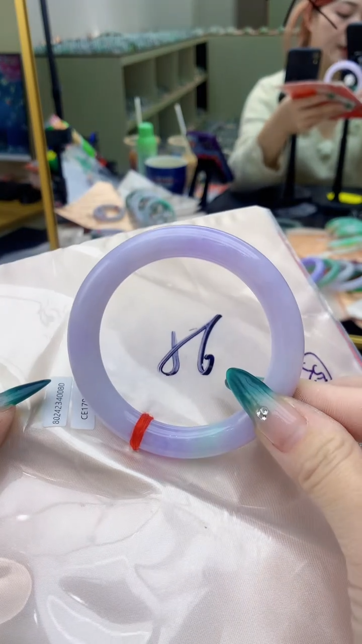 【闪购商品】翡翠手镯未镶嵌0867378635