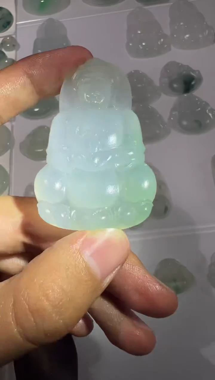 未镶嵌定制翡翠观音