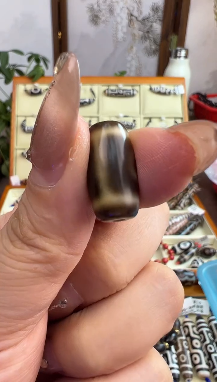 【闪购商品】玛瑙/玉髓吊坠(不含链)未镶嵌24.（微瑕随机发货）