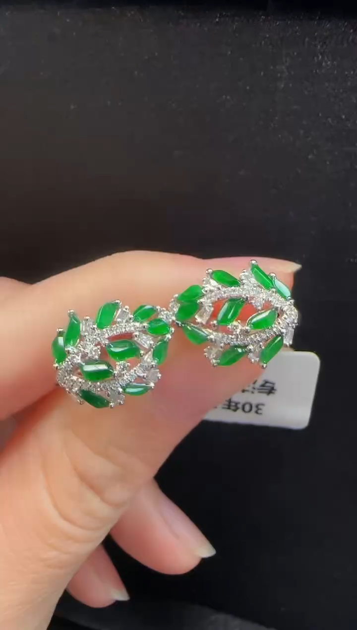 【闪购商品】翡翠耳环18K金镶嵌409麦穗一对