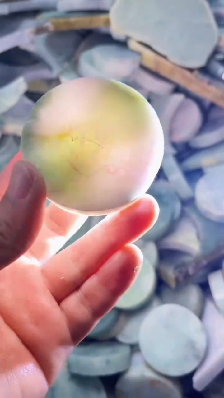 【闪购商品】翡翠挂件未镶嵌A货康壹239