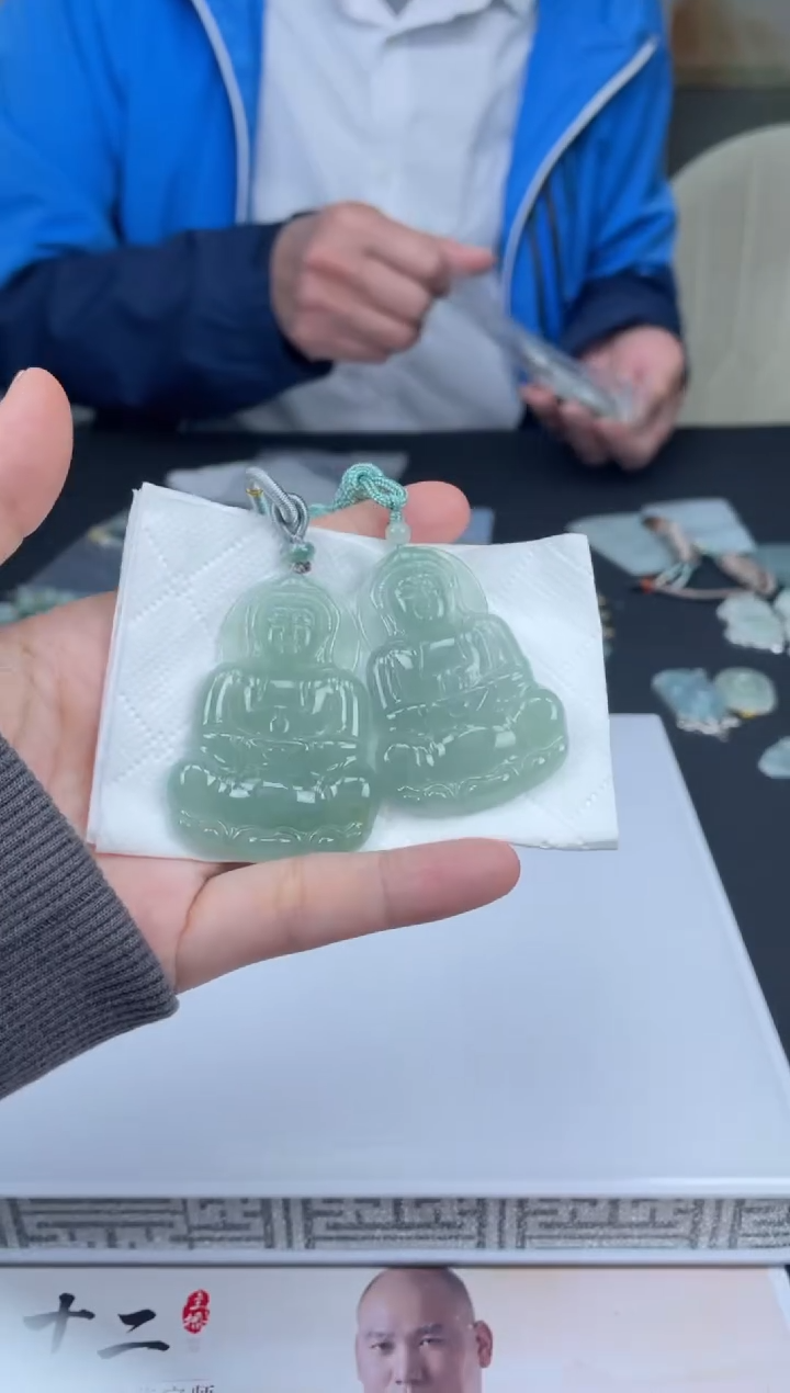 【闪购商品】定制翡翠未镶嵌-20HDJT0127456多样性发其一