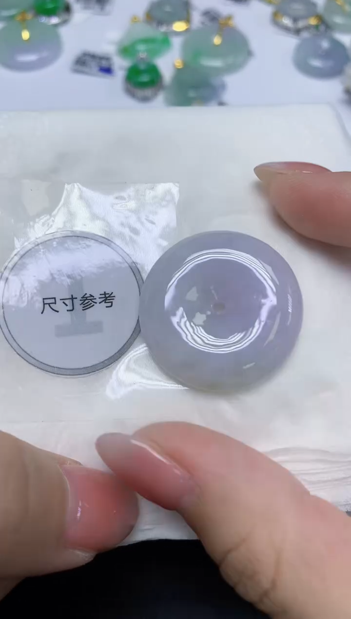 颈饰未镶嵌翡翠天然缅甸翡翠A货百元以上9元证书费自理