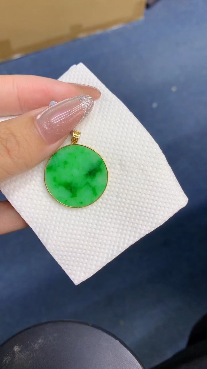 颈饰18K金镶嵌翡翠念***～1