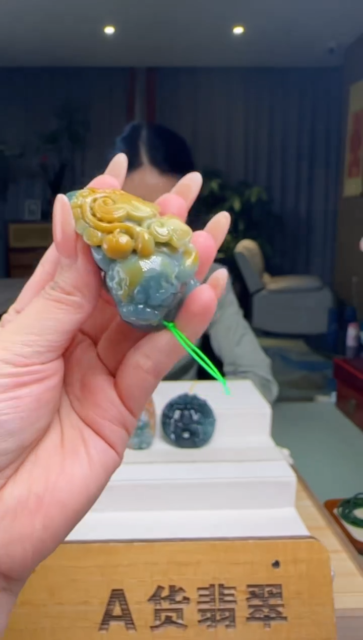 【闪购商品】翡翠颈饰未镶嵌YJ@@6541651653