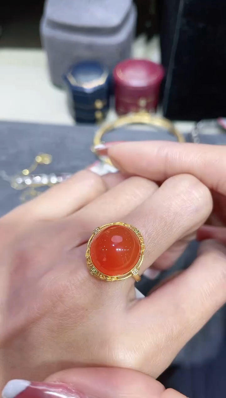 【闪购商品】南红玛瑙戒指18K金镶嵌·