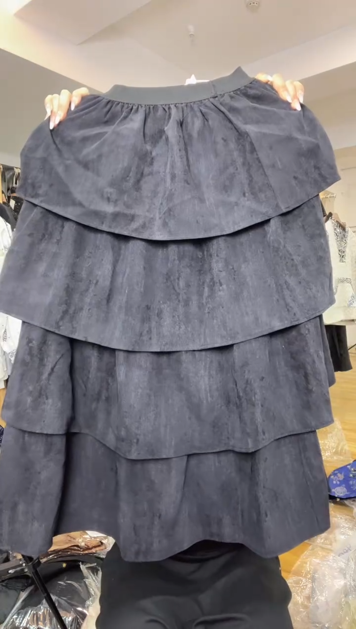 S码  115斤  蛋糕裙