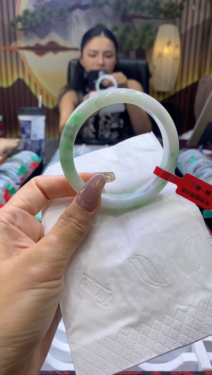 翡翠手镯未镶嵌00000413