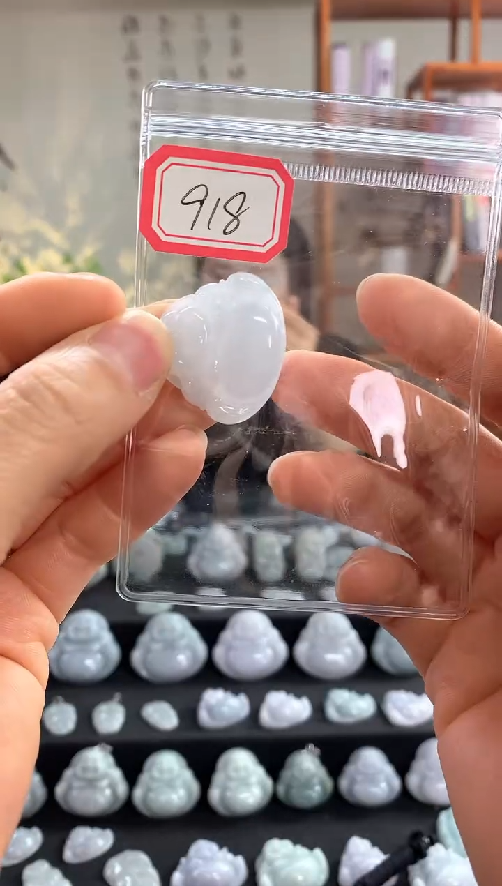 【闪购商品】翡翠颈饰未镶嵌佛公918 多样性发一件