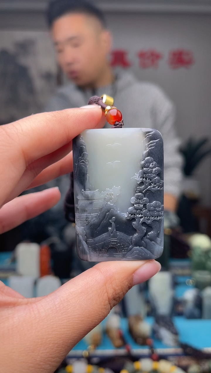 未镶嵌和田玉挂件1