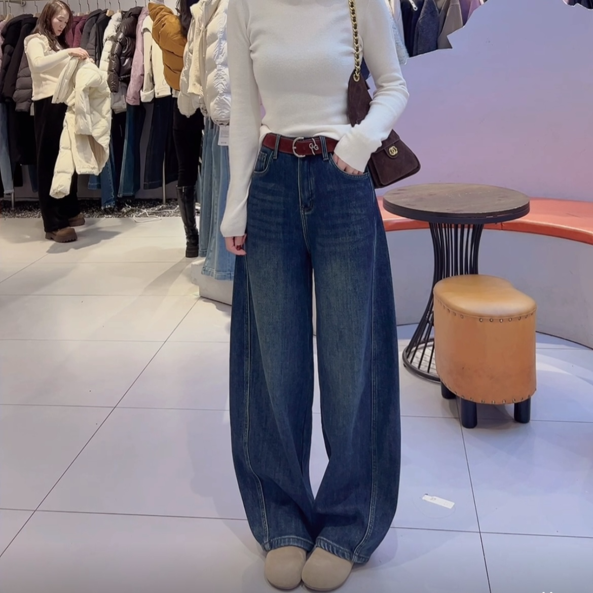 【窄版弯刀裤】显瘦时尚复古绒窄版弯刀裤牛仔裤