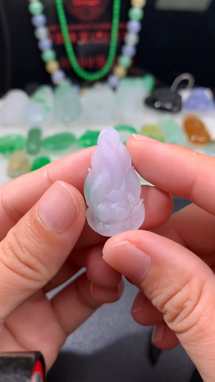 未镶嵌定制翡翠   