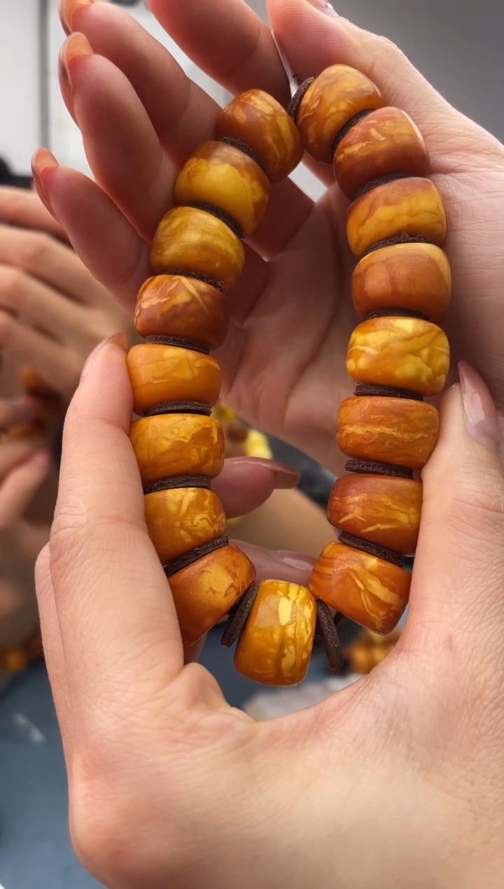 【闪购商品】蜜蜡珠宝奇石未镶嵌假一罚十，037.16