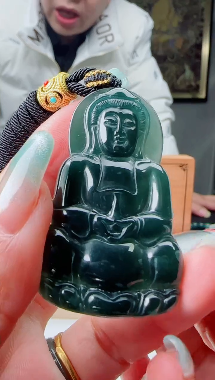 【闪购商品】翡翠颈饰未镶嵌11111111