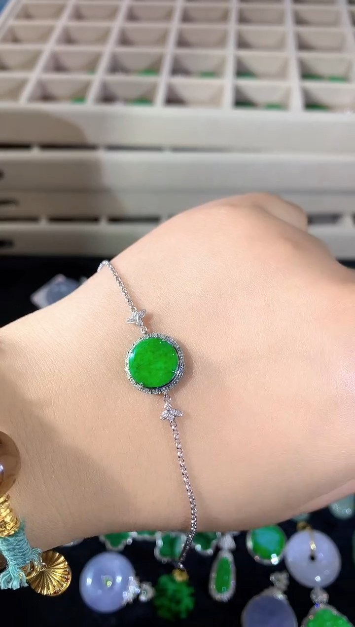 【闪购商品】翡翠手链18K金镶嵌153dml时尚