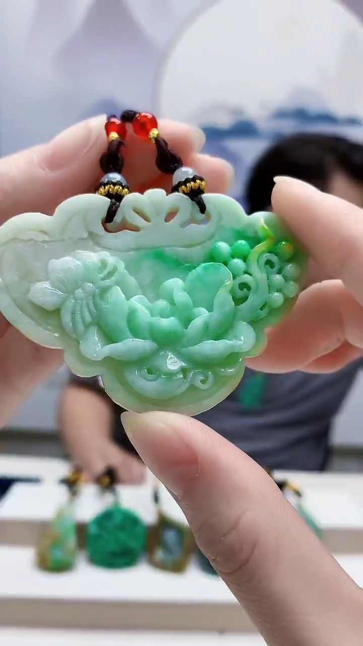 未镶嵌定制翡翠5060ry-毛货挂件60