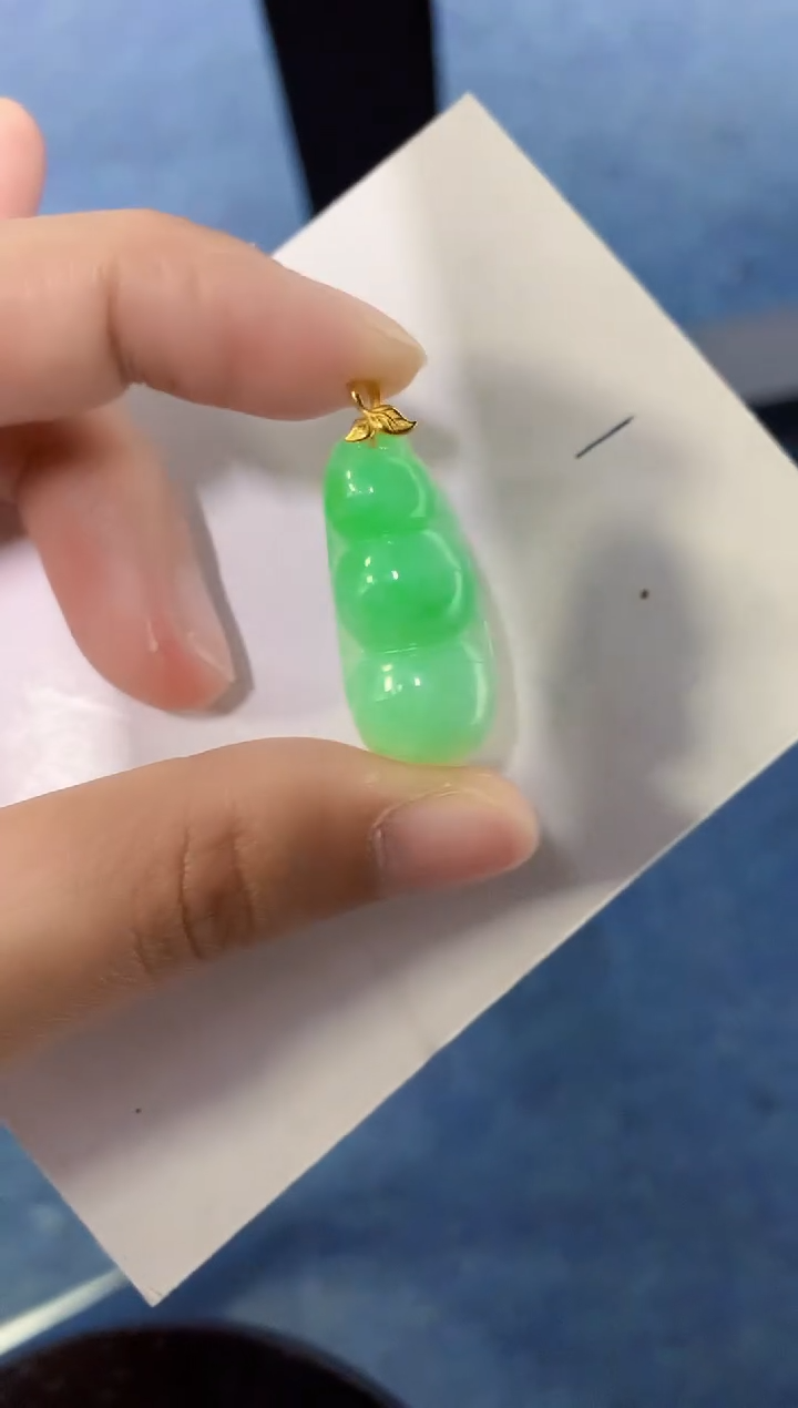 【闪购商品】翡翠颈饰18K金镶嵌000000000