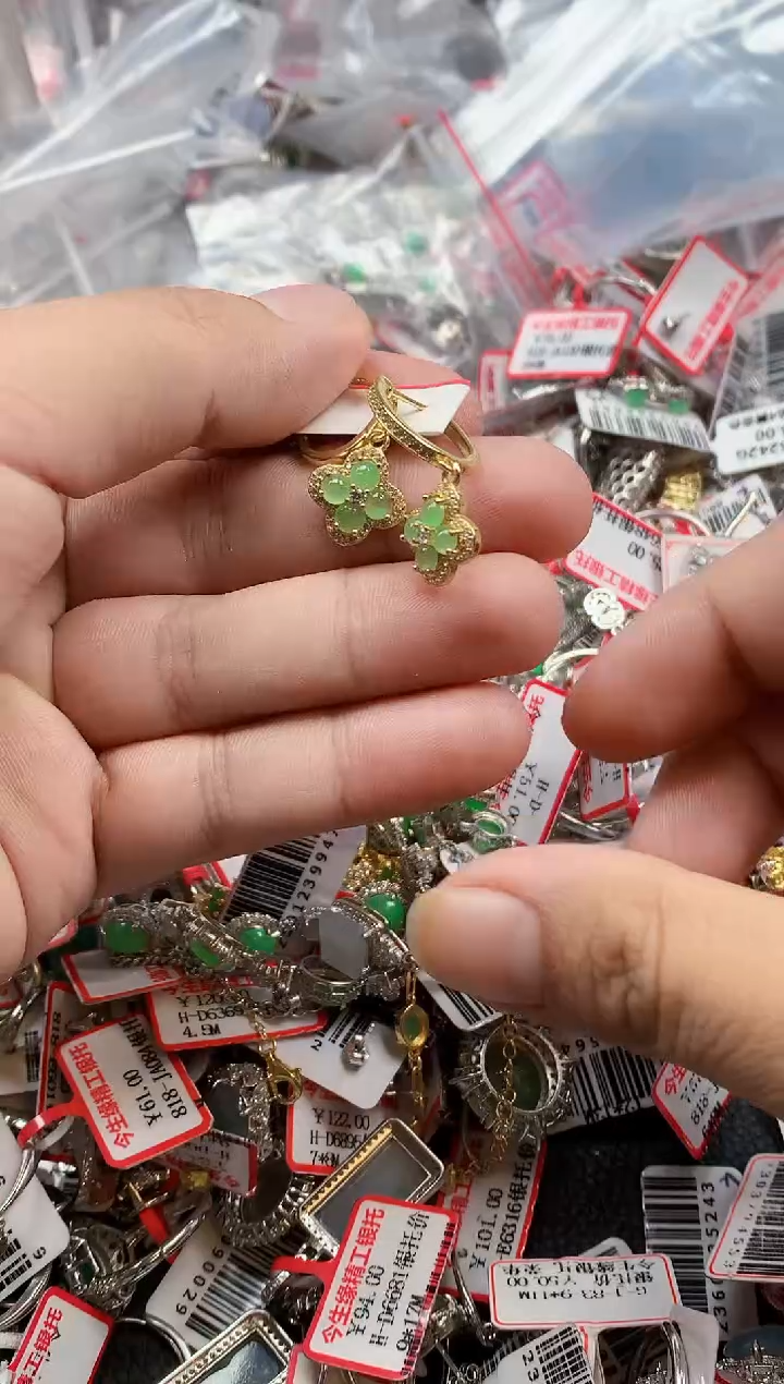 银S925镶嵌戒指翡翠天然A货缅甸翡翠