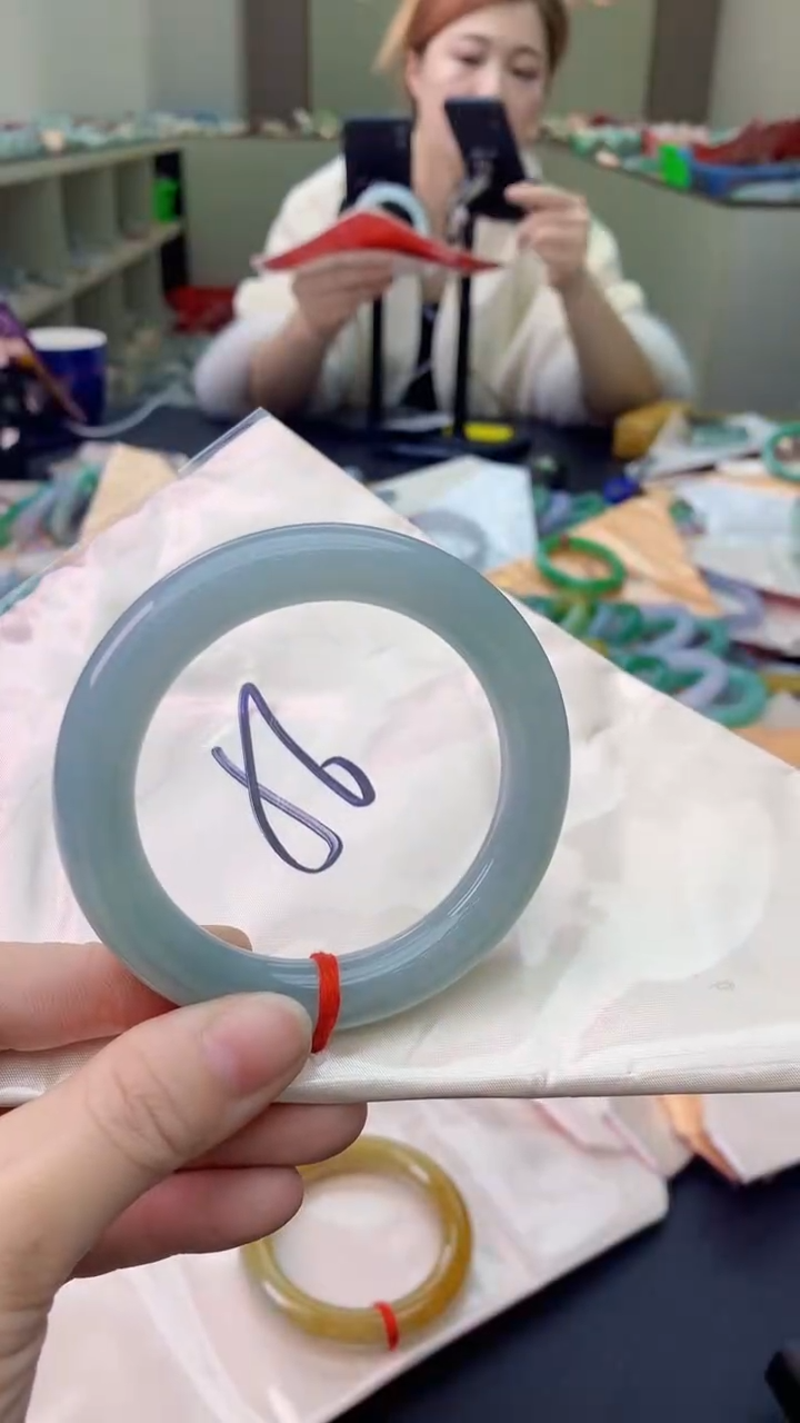 【闪购商品】翡翠手镯未镶嵌0314266339