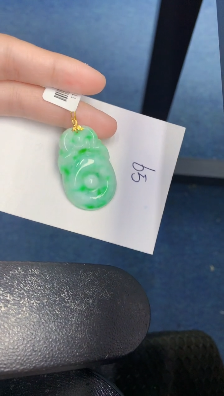 【闪购商品】翡翠颈饰18K金镶嵌000000000